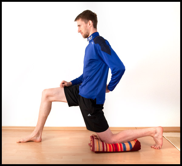 Tutorial: How to Perform the Kneeling Hip Flexor Stretch